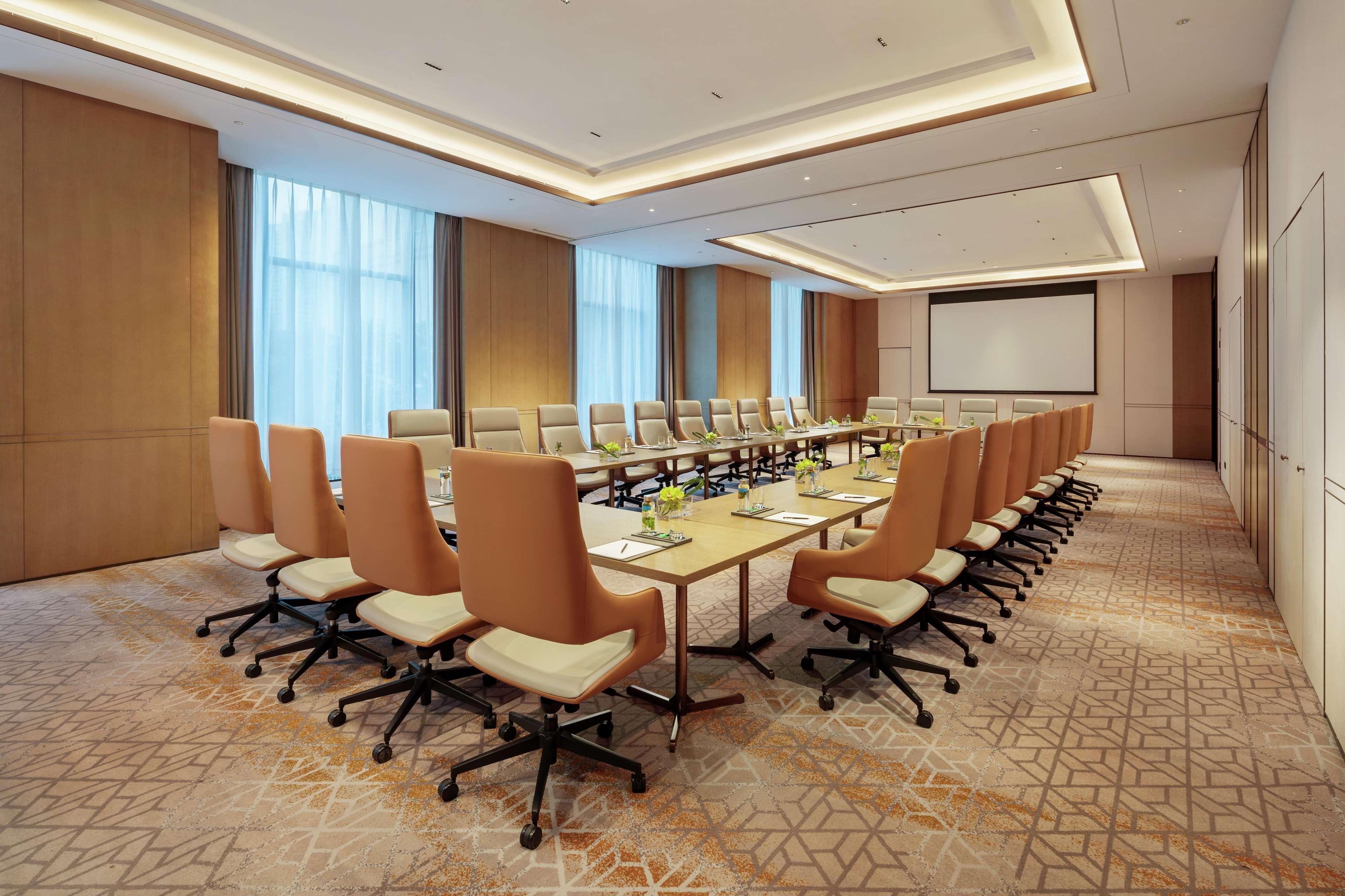 Hilton Chengdu Chenghua - Close To Panda Base And Chunxi Road Экстерьер фото
