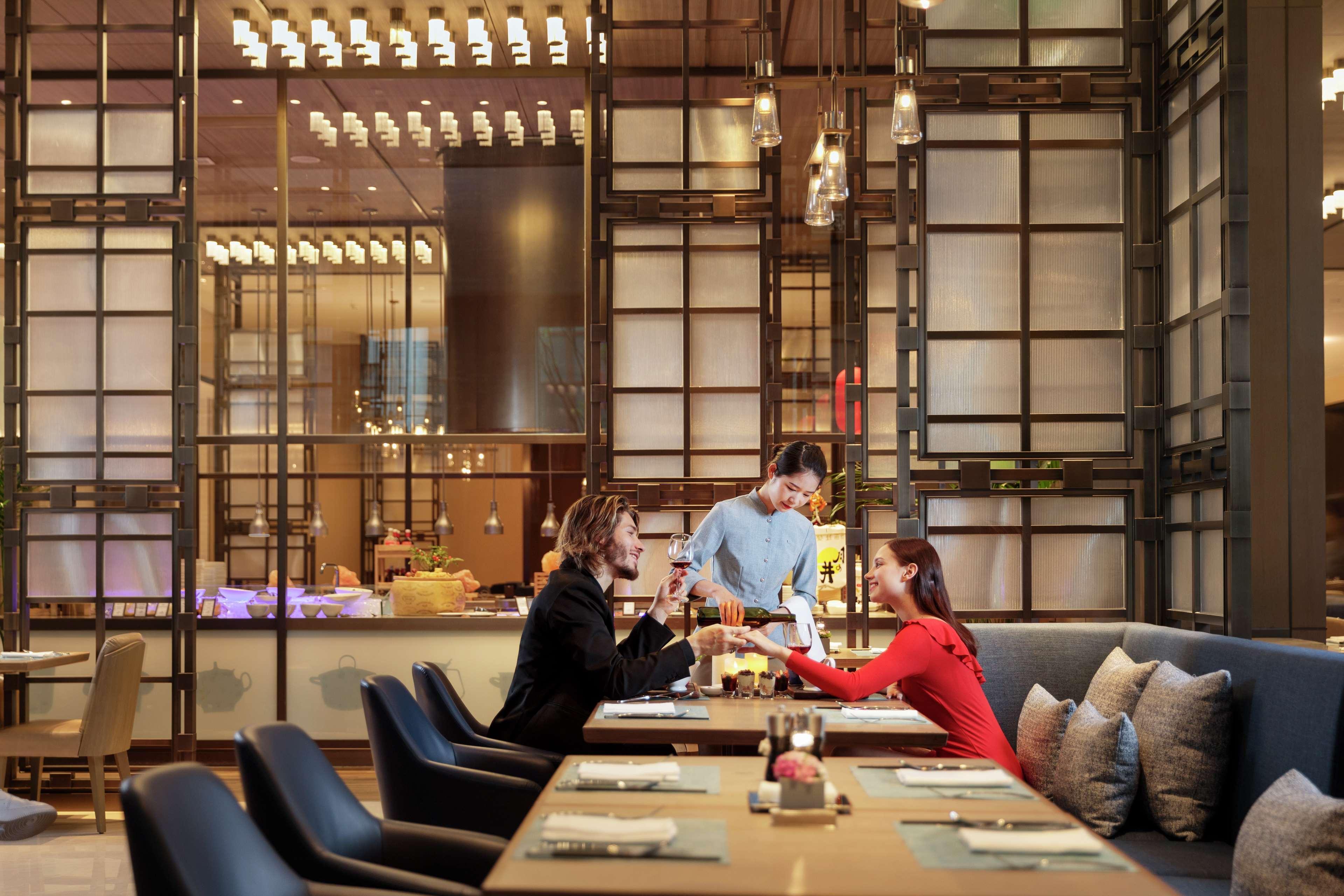 Hilton Chengdu Chenghua - Close To Panda Base And Chunxi Road Экстерьер фото